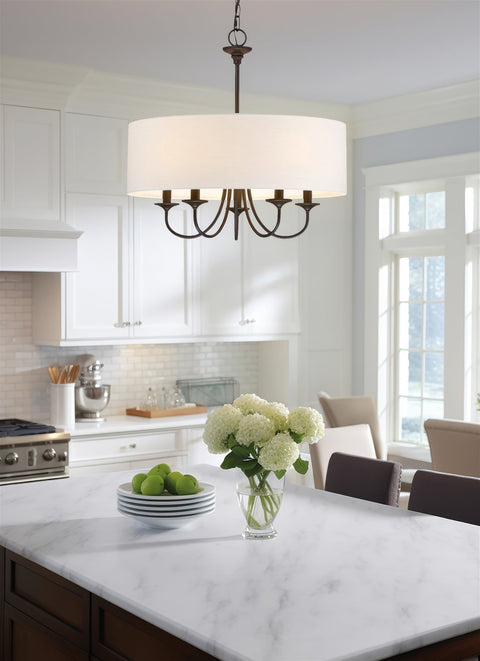 Quinn 22" Traditional 5-Light Chandelier